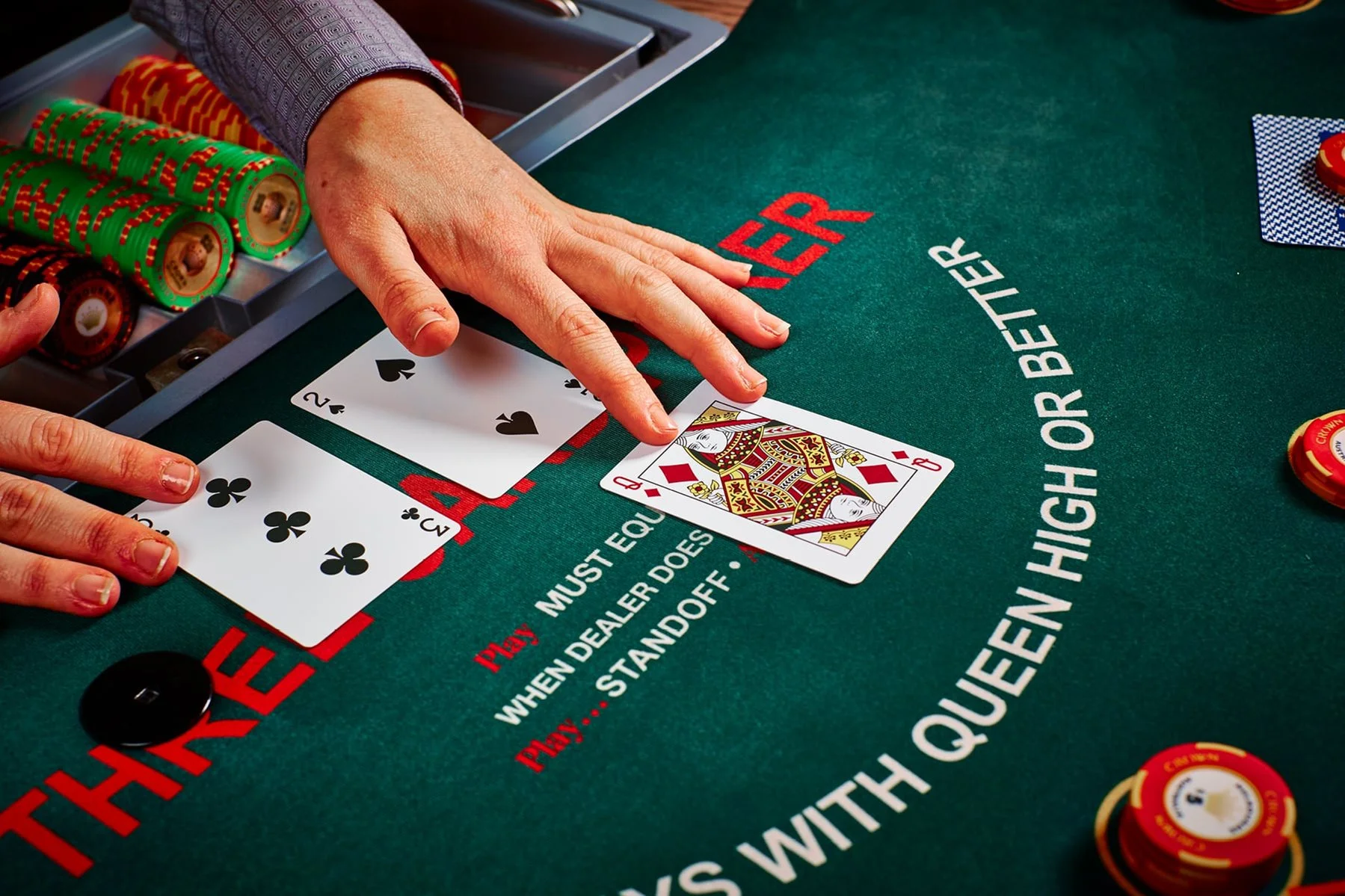 Hole poker